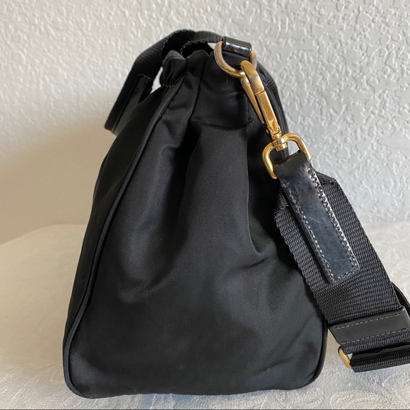Prada black nylon 2 way Bag - Picture 4 of 16